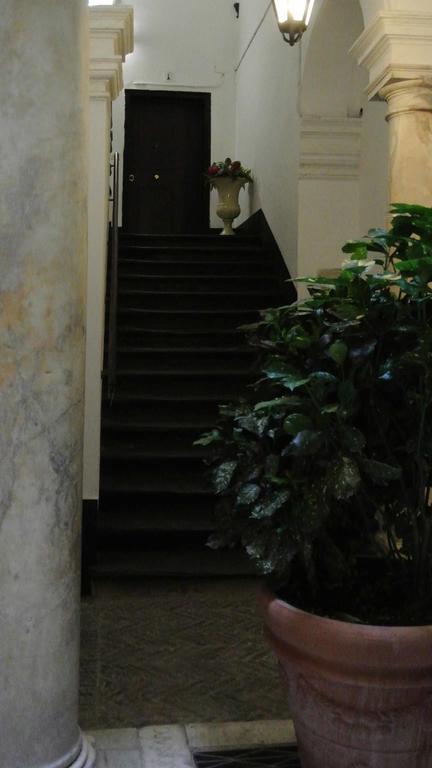Palazzo Zecchino B&B Генуя Экстерьер фото