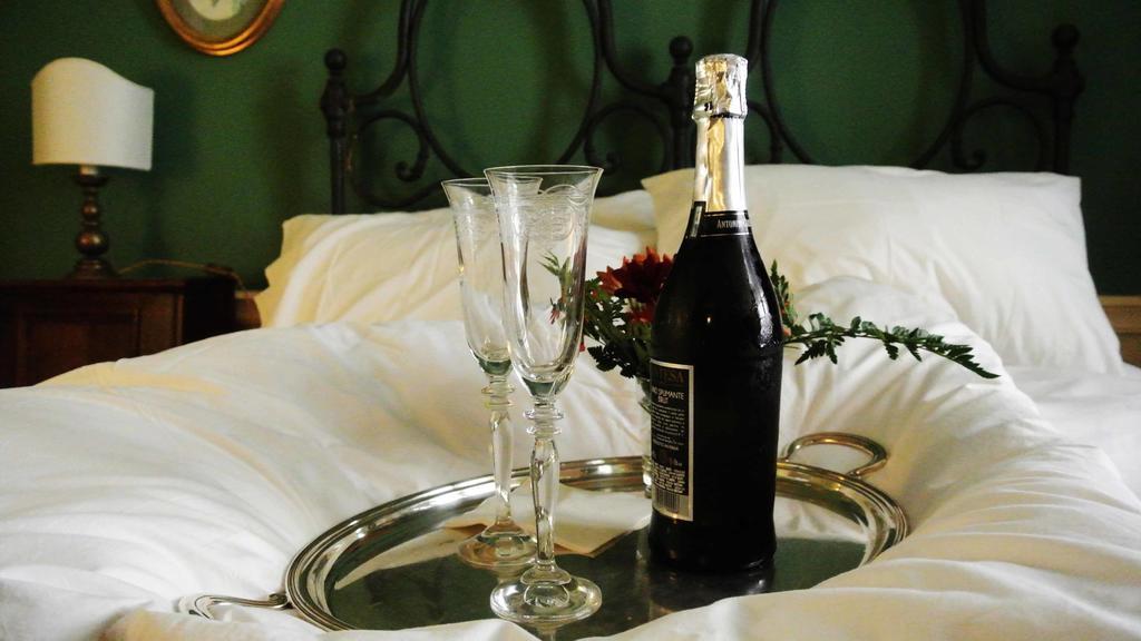 Palazzo Zecchino B&B Генуя Экстерьер фото
