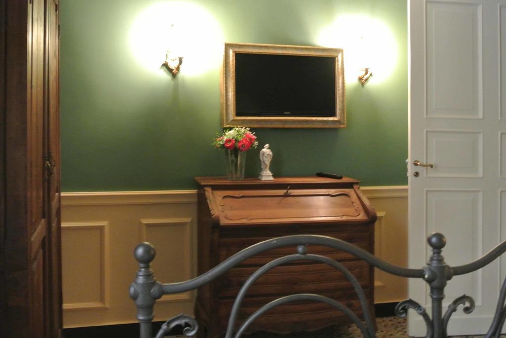 Palazzo Zecchino B&B Генуя Экстерьер фото